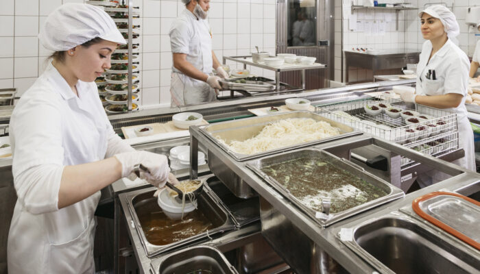 Einblick In Die Betriebsküche Des Krankenhauses Dornbirn | Foto: Lisa Mathis