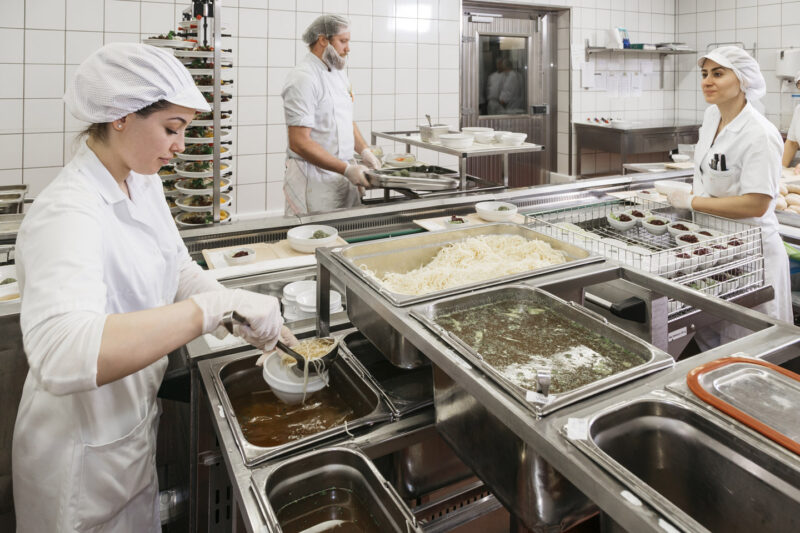 Einblick In Die Betriebsküche Des Krankenhauses Dornbirn | Foto: Lisa Mathis