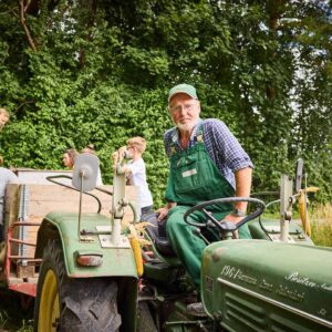 Die Familie Tiefenthaler Bei Der Kartoffelernte – (Foto Pallinger)