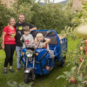 Familie Rauch Auf Ihrer Ländle Apfelplantage (Foto: Michael Kreyer)